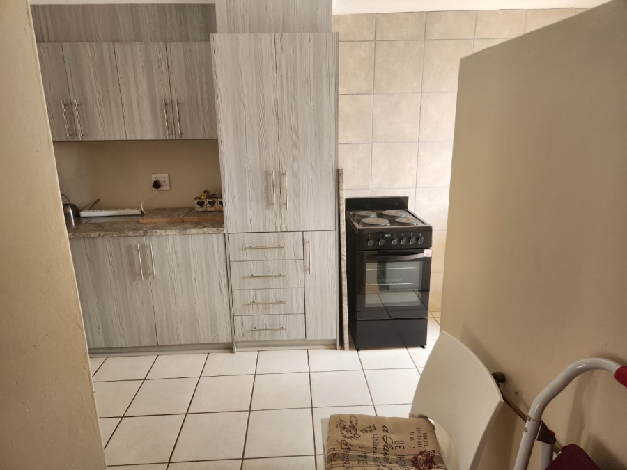 2 Bedroom Property for Sale in Heuwelsig Free State